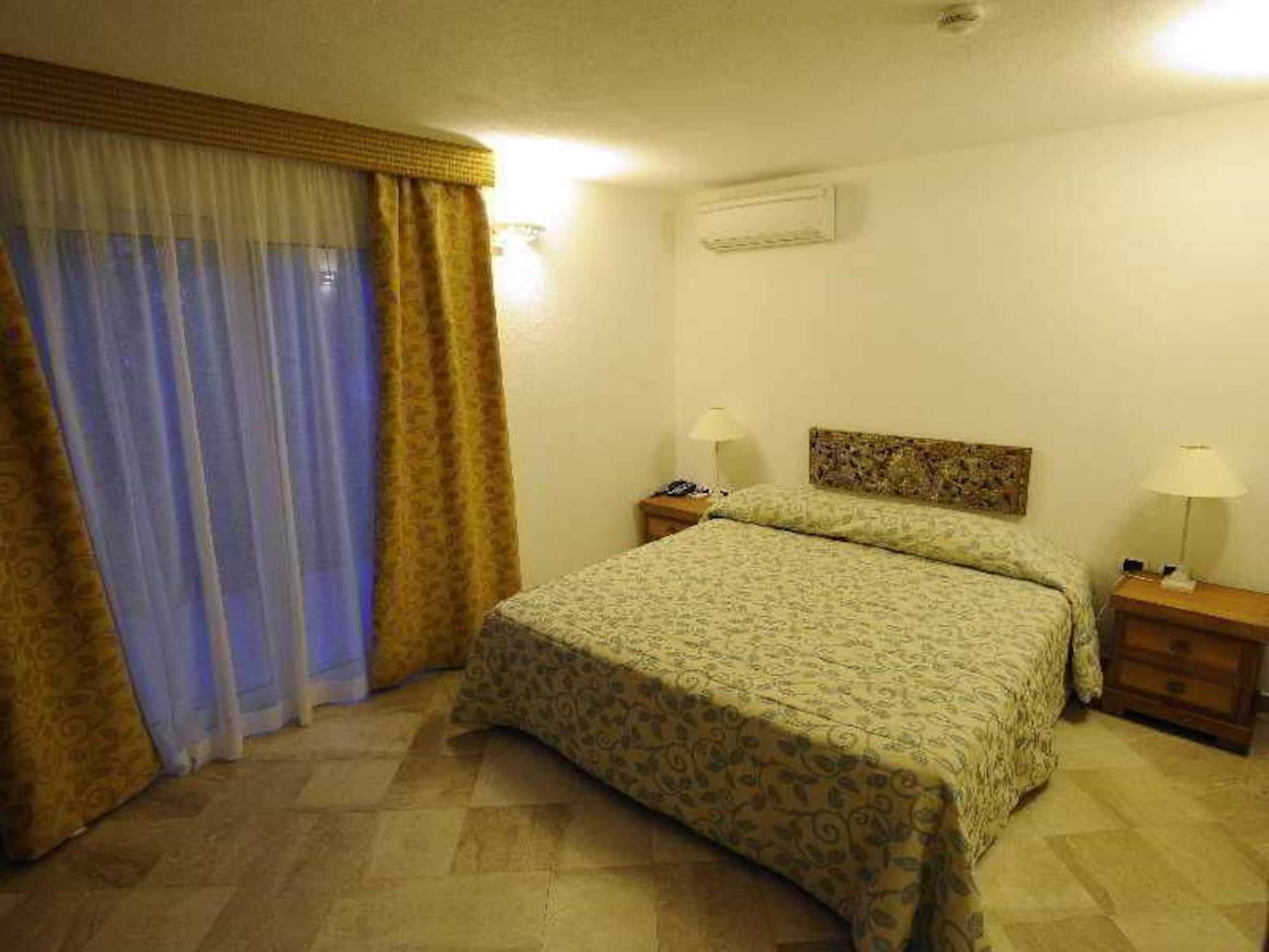 Residence Living Poltu Quatu Arzachena Luaran gambar
