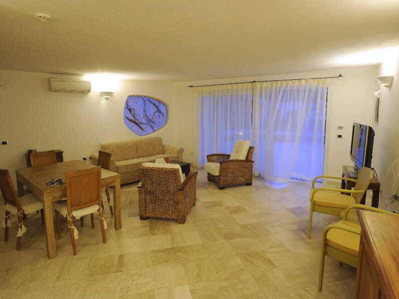 Residence Living Poltu Quatu Arzachena Luaran gambar
